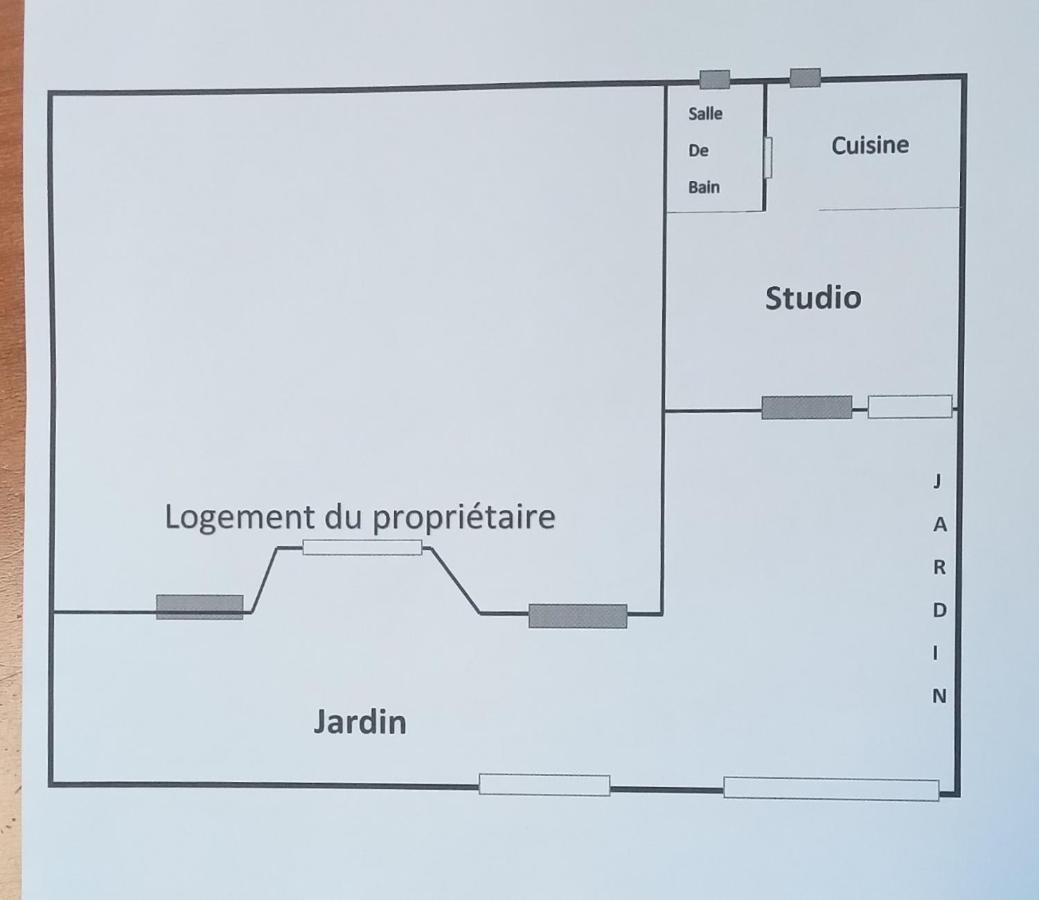 Studio, Cite La Gazelle ,Pas Jafar, Quartier Calme 10 Min De L'Aeroport Pres Du Technopark Εξωτερικό φωτογραφία